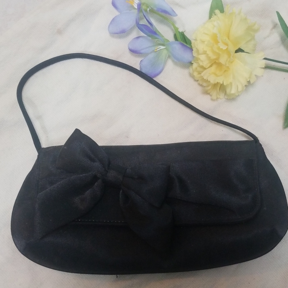 Black Bag with Bow